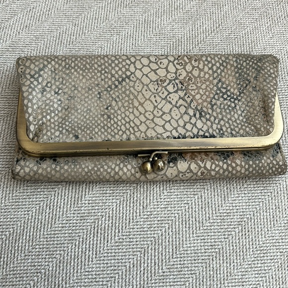 HOBO Handbags - HOBO - Rachel Continental Wallet